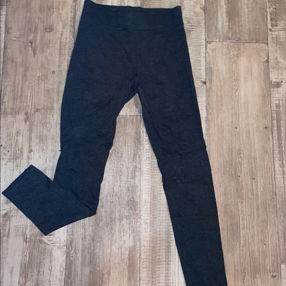 Women’s Lou & Grey Bundle - Picture 9 of 16